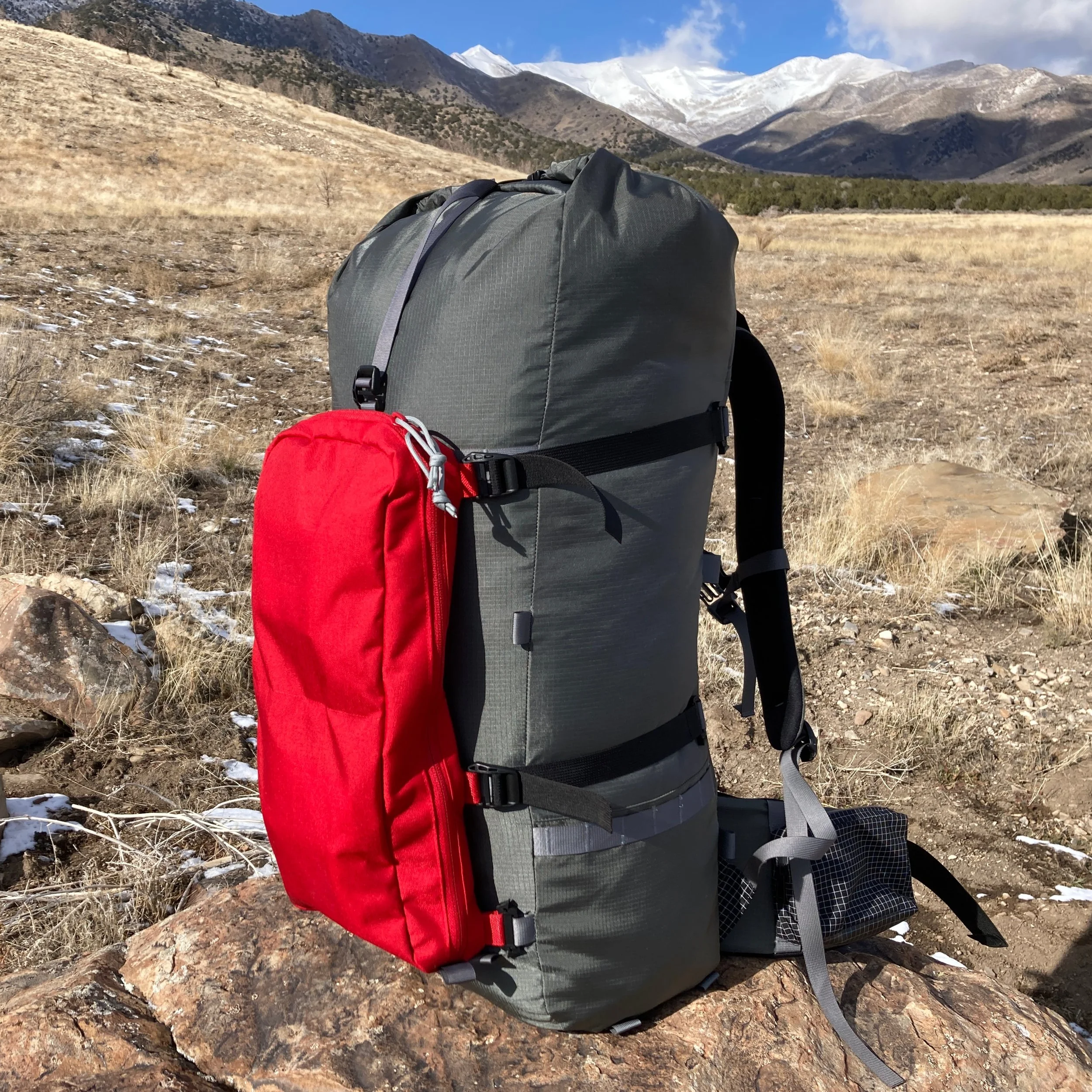 SAR Pocket — Stitchback DIY trail gear